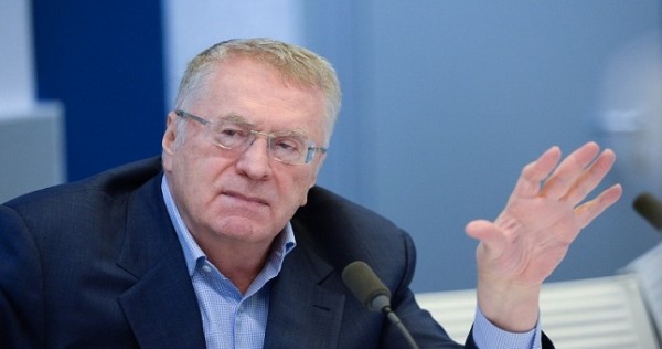 Жириновский обещает инициировать в Госдуме закон об особом статусе граждан Таджикистана в России
