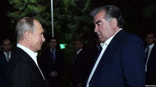 Путин и Рахмон обсудили вопрос строительства русских школ в Таджикистане