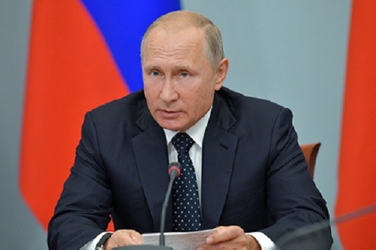 Путин объявил о смягчении пенсионной реформы