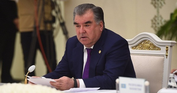 Рахмон отменил повышение стоимости СИМ-карт в Таджикистане в 250 сомони