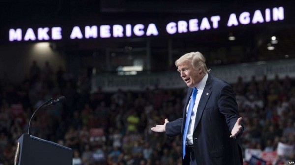 Трамп: "Я уже сделал Америку великой"