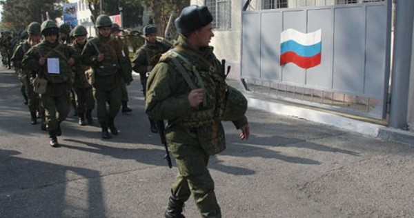 Более 800 артиллеристов подняты по учебной тревоге на российской военной базе в Таджикистане