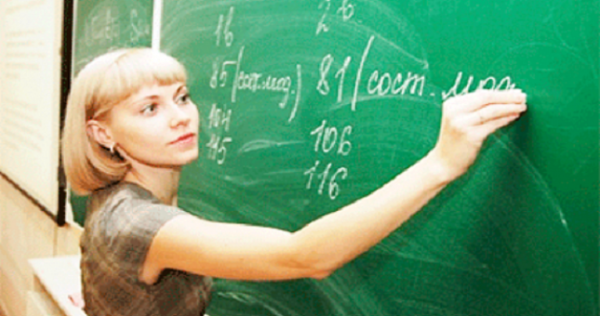 50 российских учителей отправят преподавать в школах Таджикистана