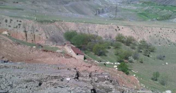 Управлением КЧС И ГО по Хатлонской области ликвидированы последствия селевых потоков
