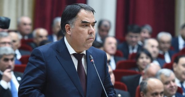 Согдийские депутаты рассмотрят вопрос о назначении нового главы области
