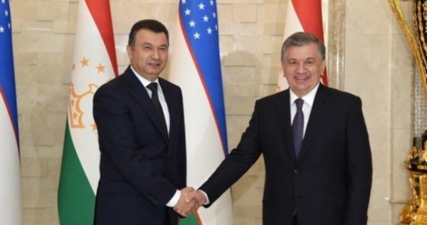Президент Шавкат Мирзиёев принял Премьер-министра Таджикистана