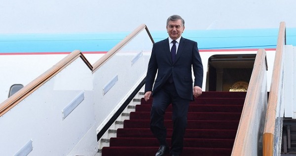 Мирзиёев намерен поднять отношения с Душанбе до стратегического уровня