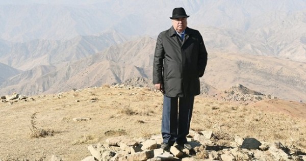 Евродепутат рассказал, какой Эмомали Рахмон в жизни