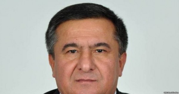 В правящей партии Таджикистана отказались от соратника, попавшегося на крупной взятке