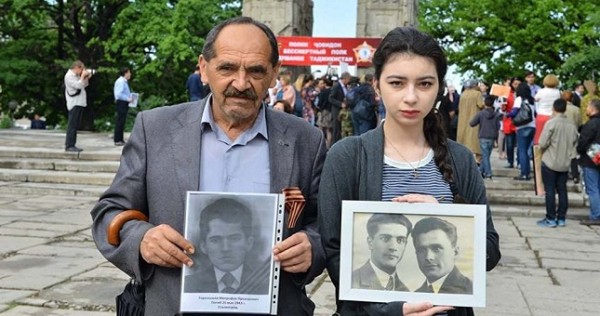 В Душанбе отменили "Бессмертный полк"