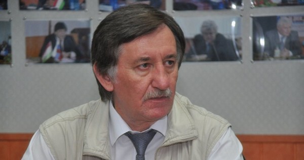Андрей Захватов: новый президент Узбекистана будет избран в спокойной обстановке