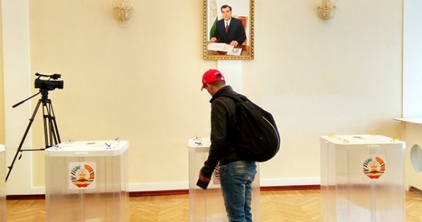 Наблюдатели из СНГ не выявили грубых нарушений на референдуме в РТ