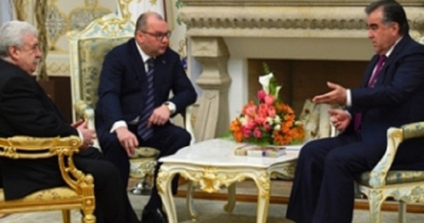 Президент Таджикистана встретился с гендиректором ТАСС