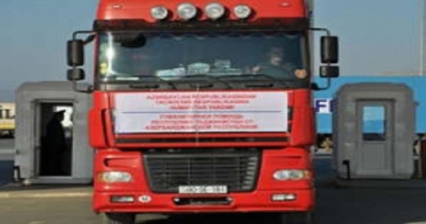Азербайджан помог разрушенному землетрясением Таджикистану