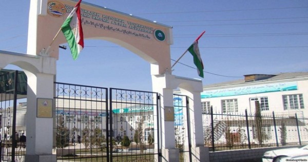 Официальное таджикское духовенство осудило приглашение Кабири в Иран