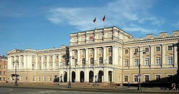 В Петербурге предложили открыть постоянное консульство Таджикистана
