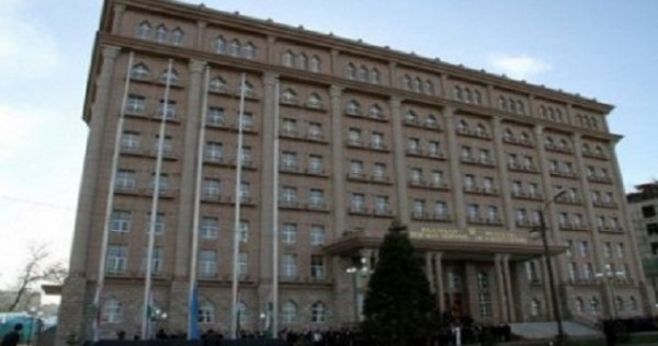 МИД Таджикистана просит иностранные СМИ не распространять идеи ПИВТ