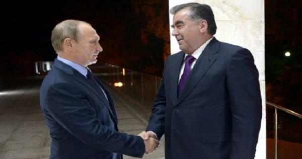 Обостряющаяся напряженность в Афганистане побудила Рахмона просить помощи у Путина, - эксперты