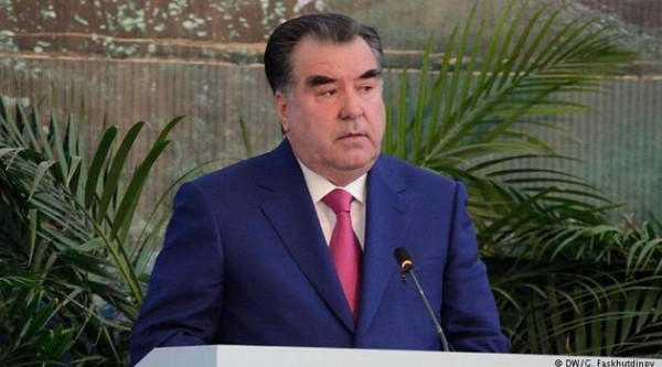 Рахмон отбыл в Китай