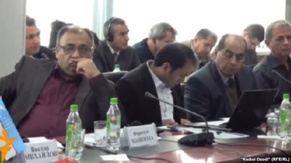 Каршибаев: СМИ мало уделяют внимания анализу экстремизма