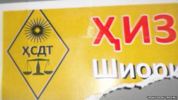Кто срывает агитационные материалы партий?