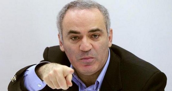Каспаров сравнил президентство Путина с правлением Гитлера