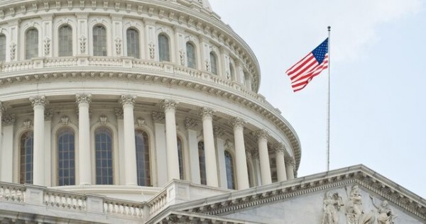 Politico: Вашингтон опасается, что Тегеран обвинит США в гибели Раиси