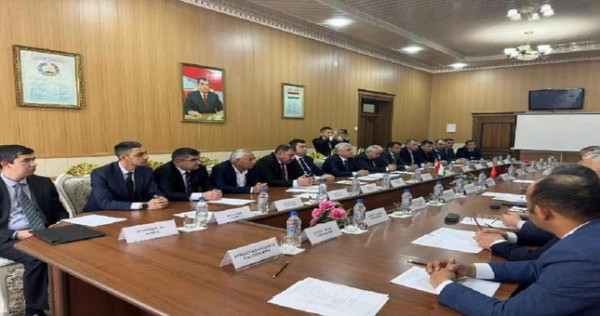 В Бустоне прошла очередная встреча рабочих групп Таджикистана и Кыргызстана