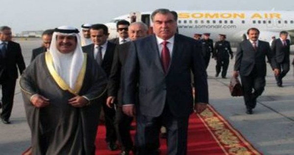 Президент Таджикистана завершает визит в Бахрейн