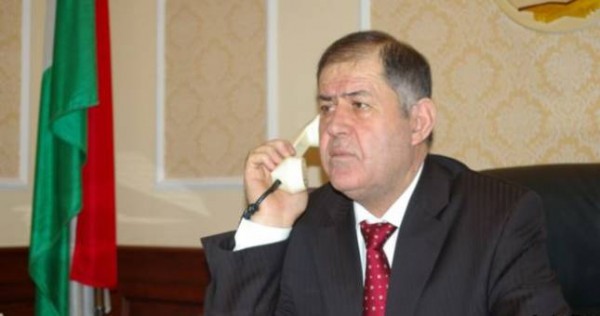 А. Достиев – политик, оставшийся в тени