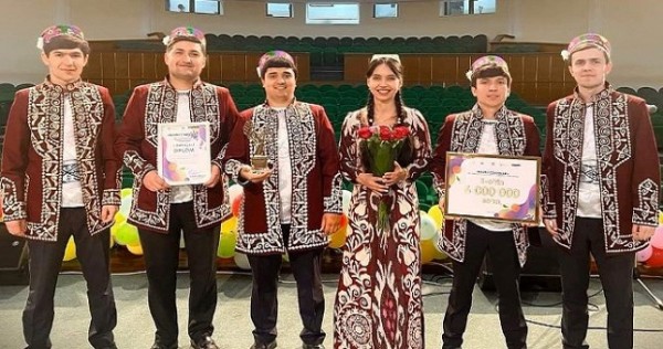 Таджикские студенты заняли первое место на международном конкурсе «Звуки Навруза»