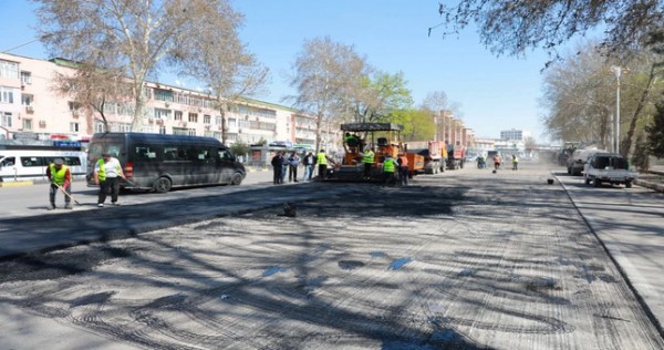 В Худжанде начался ремонт дорог местного значения