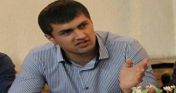 "Самый быстрый способ выиграть войну против бедности - перестать делать вид, будто мы богаты"
