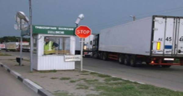 Возобновлено транспортное сообщение между Кыргызстаном и Таджикистаном