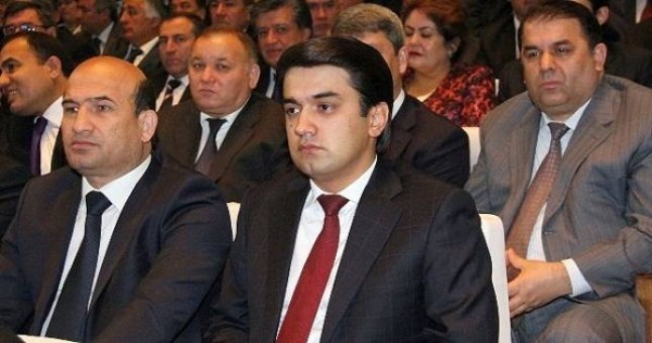 Рустама Эмомали готовят к 2020 году? (опрос)