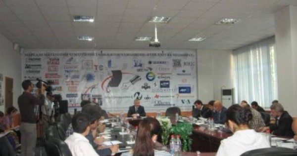 Журналистам объяснили как правильно освещать предвыборную кампанию