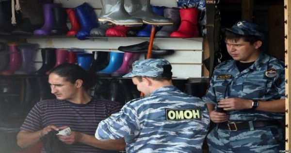 Таджикам разрешат не вставать на учет в РФ в течение 15 дней