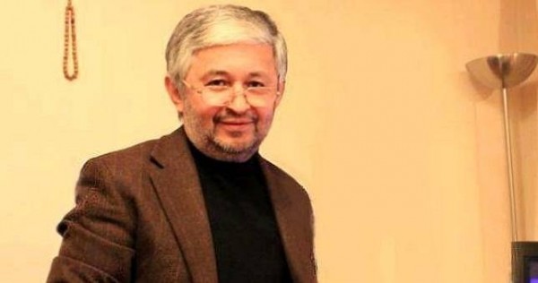 У него иногда опускались руки. Но голова – никогда