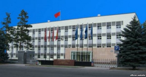 МИД Кыргызстана: Нашего дипломата за рулем нетрезвым не задерживали!