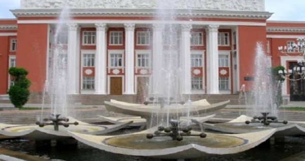 Кого защищает парламент?