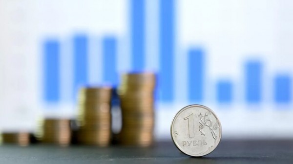 В Таджикистане резко упал курс рубля