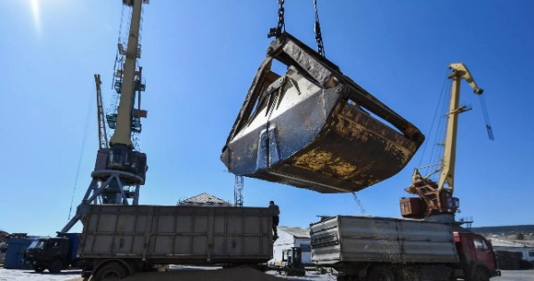 Названы основные торговые партнеры Таджикистана в рамках ШОС