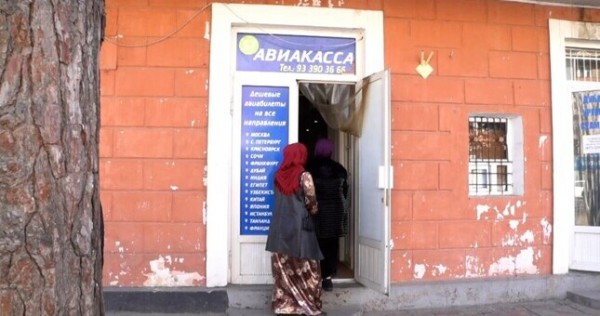 «Не имеем права вмешиваться». Как в Антимонопольной службе отреагировали на рост цен авиабилетов в РФ