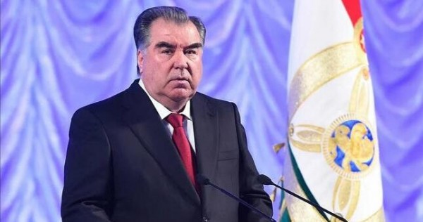 Эмомали Рахмон предложил разработать и принять Стратегию экономического развития региона
