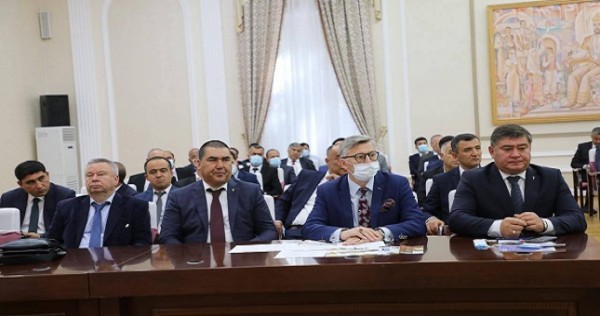 Представители деловых кругов России посетят промпредприятия Согда