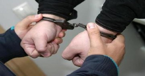 Ограбили магазин по продаже мобильных телефонов и запасных частей
