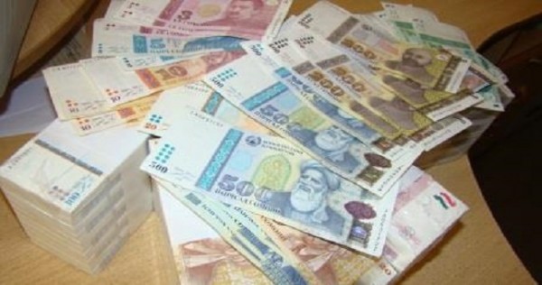 Более 4 млн. сомони присвоили две сотрудницы Минфина