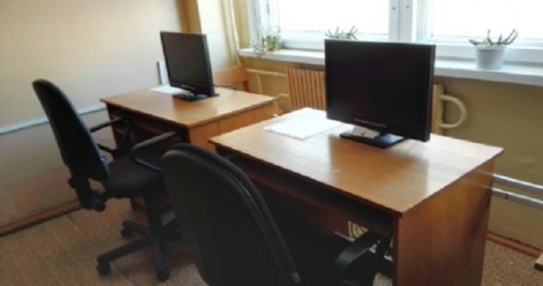 В подготовленных к зиме школах Бартанга не хватает компьютеров