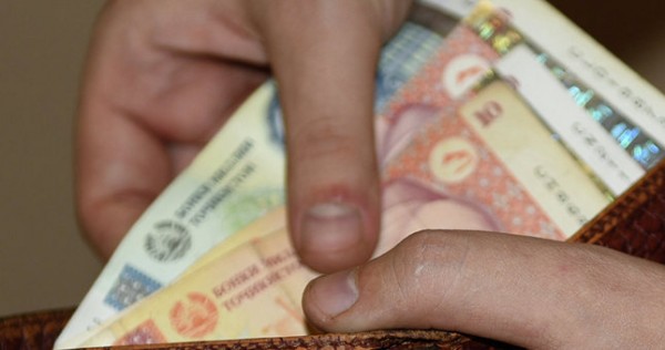В Таджикистане вырастут пенсии, зарплаты и стипендии