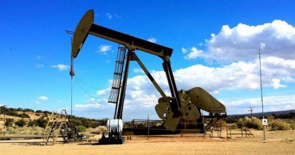 Таджикистан произвел 9,6 тыс. тонн нефти, а импортировал около 229 тыс. тонн